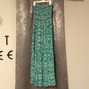 Floral patterned strapless summer dress